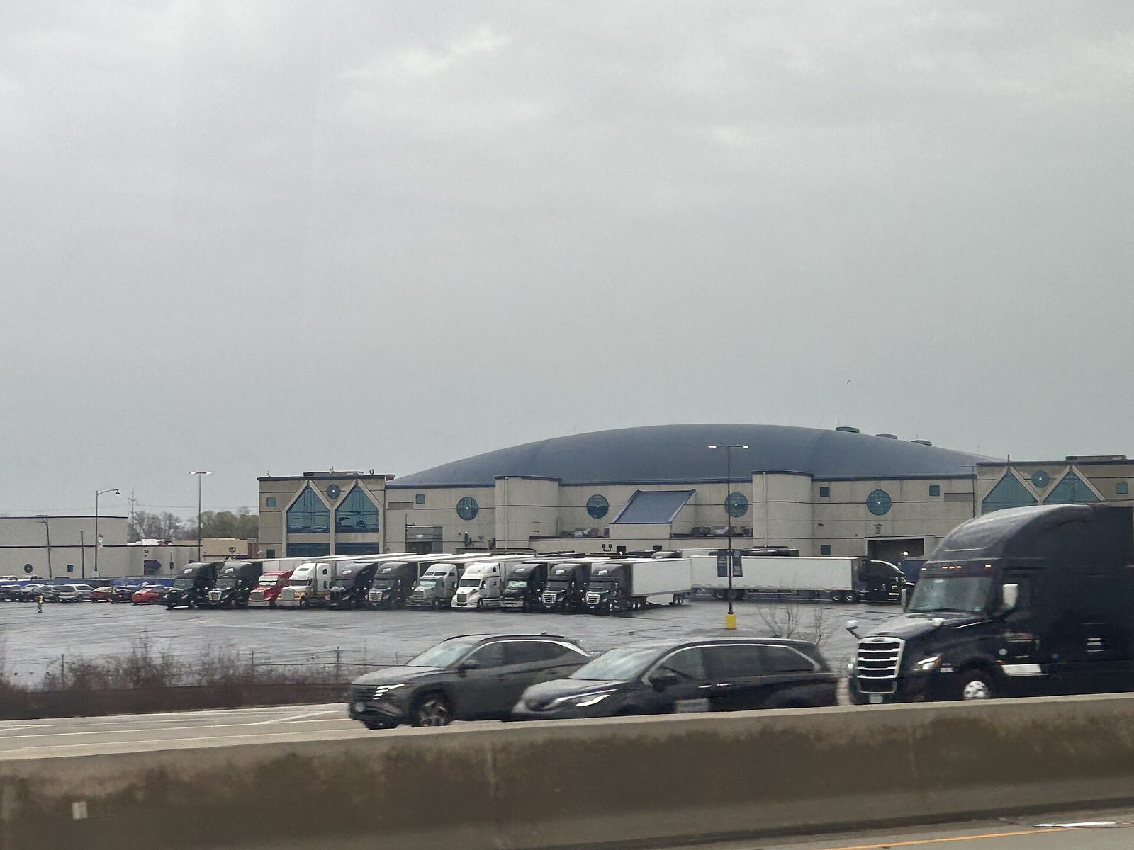 Allstate Arena — arena