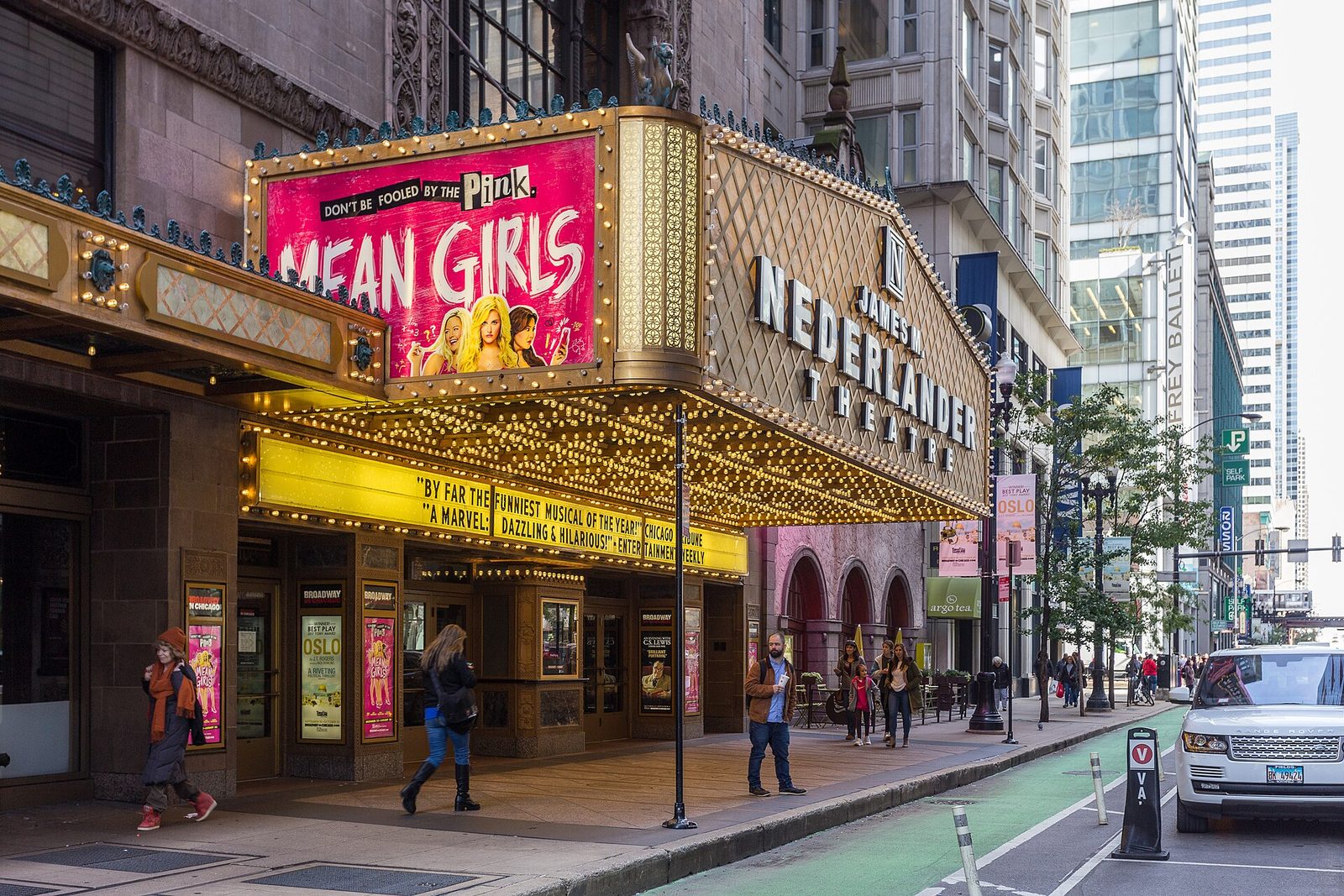 The Chicago Theatre — theatre
