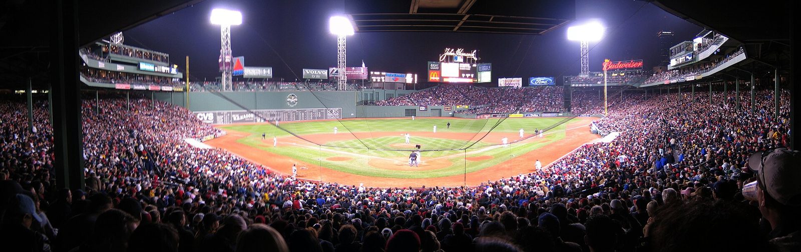 Fenway Park — stadium