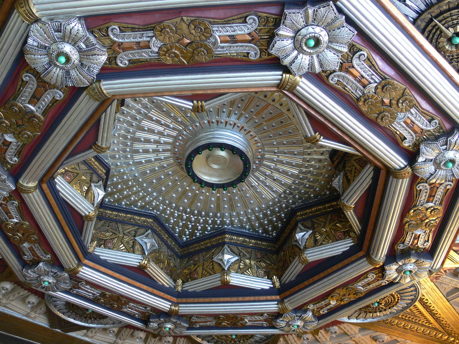 Hollywood Pantages Theatre — theatre