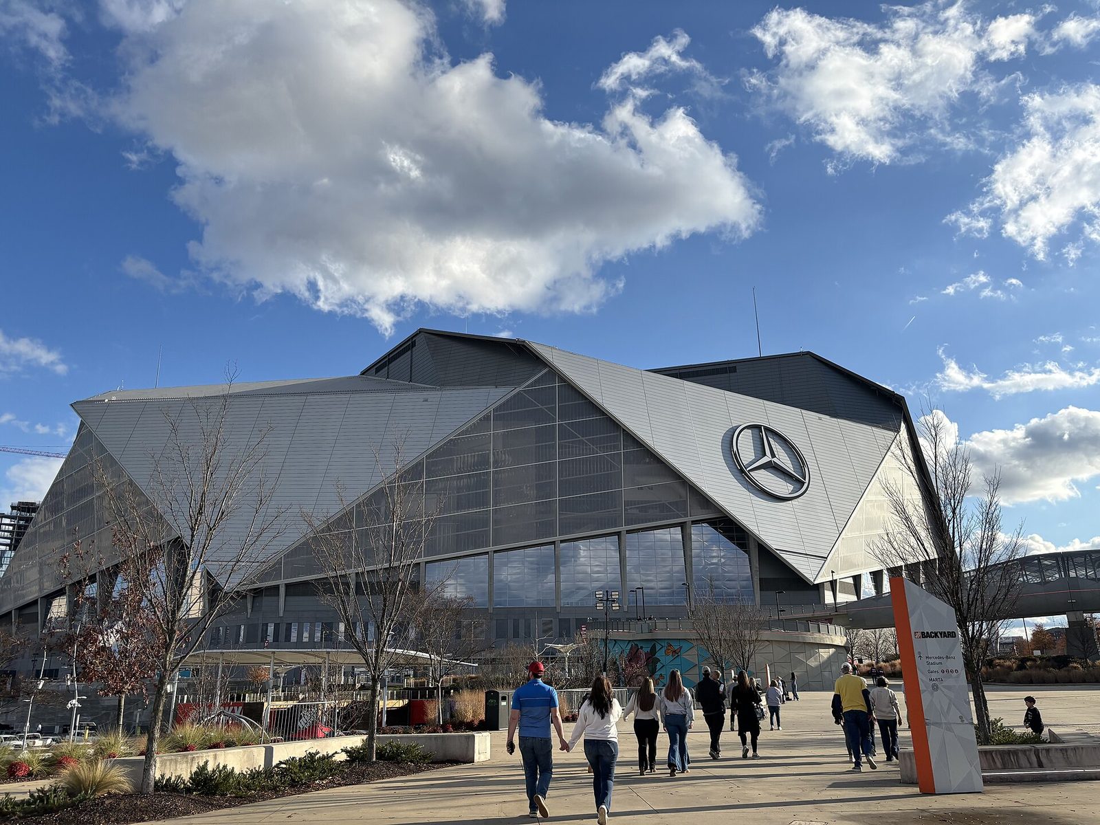 Mercedes-Benz Stadium — stadium