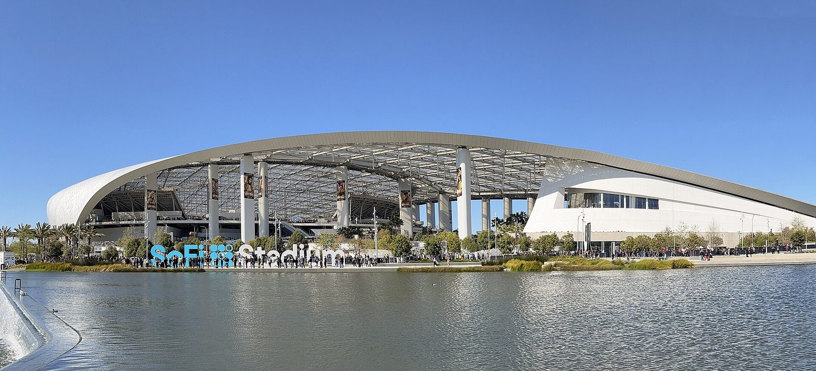 SoFi Stadium — stadium