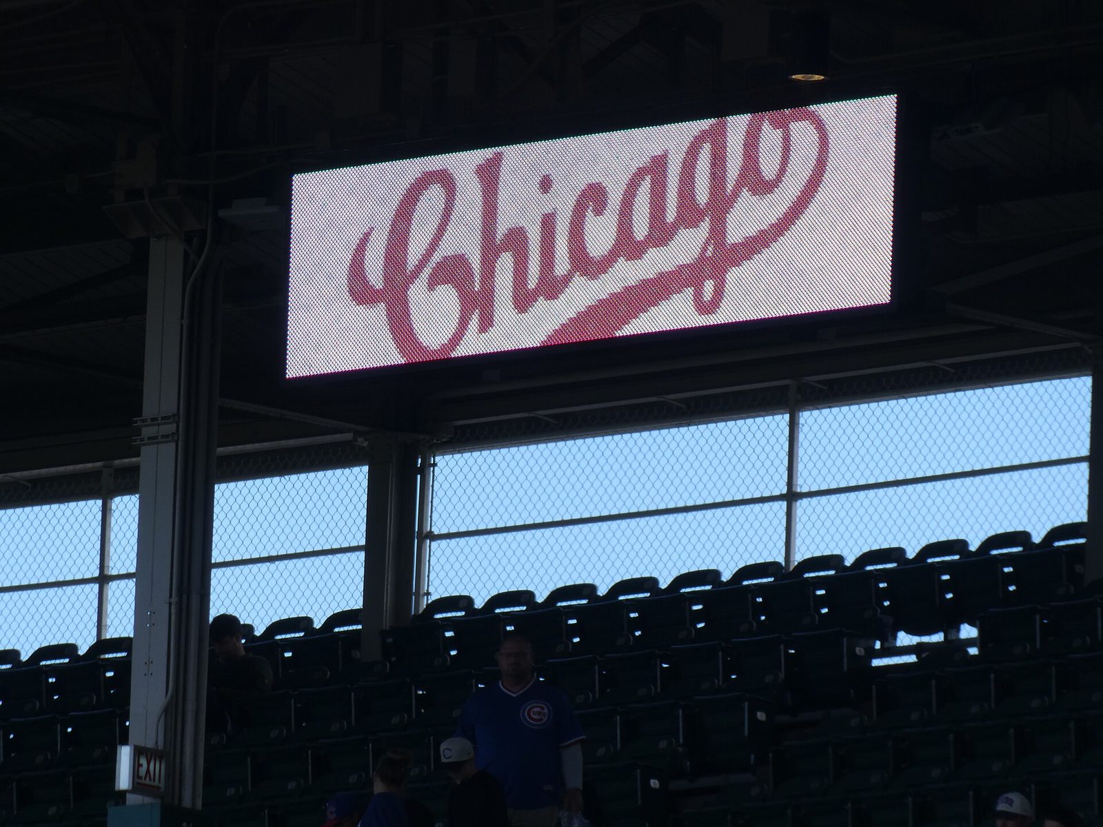 Wrigley Field — stadium